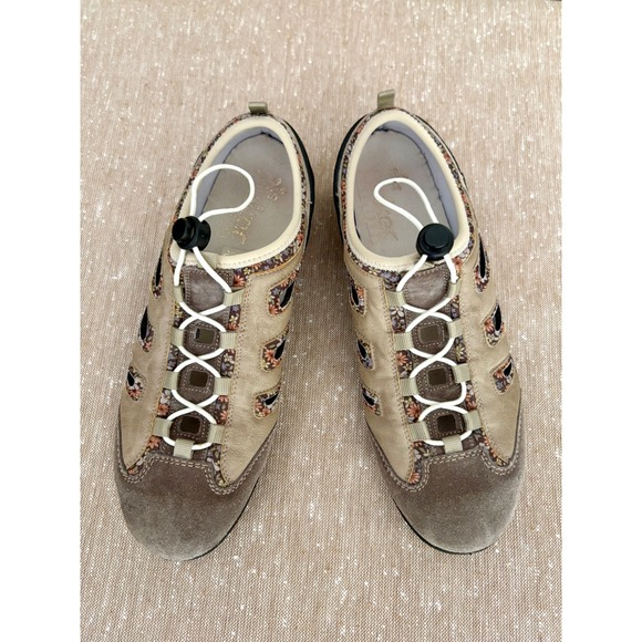 Rieker Shoes - Rieker Walking Sneakers Tan Suede Floral Gorpcore Active Comfort Shoes Sz 9
